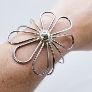 Vintage sterling silver daisy flower cuff bracelet 26g statement piece 925